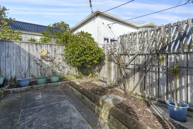 78 Hobart Street, Miramar, Wellington - Carousel 20