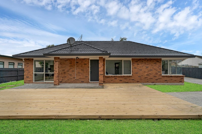 22 Landette Road, Manurewa, Auckland - Carousel 1