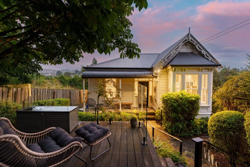 9 Walton Street, Kaikorai, Dunedin - Carousel 2