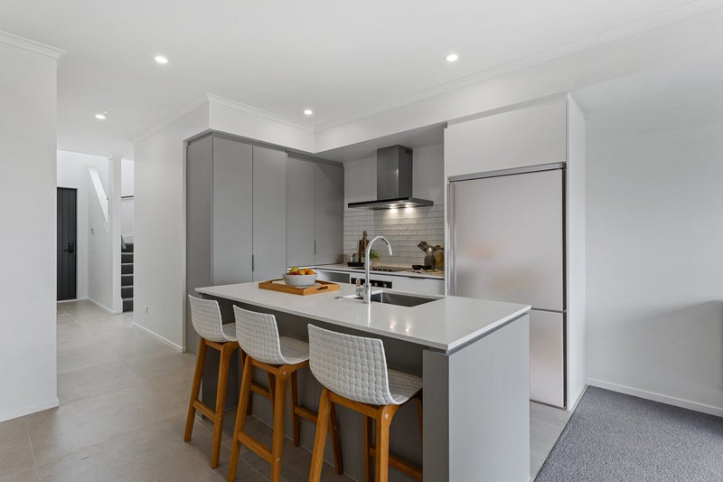 110 Symes Drive, Red Beach, Red Beach - Carousel 2