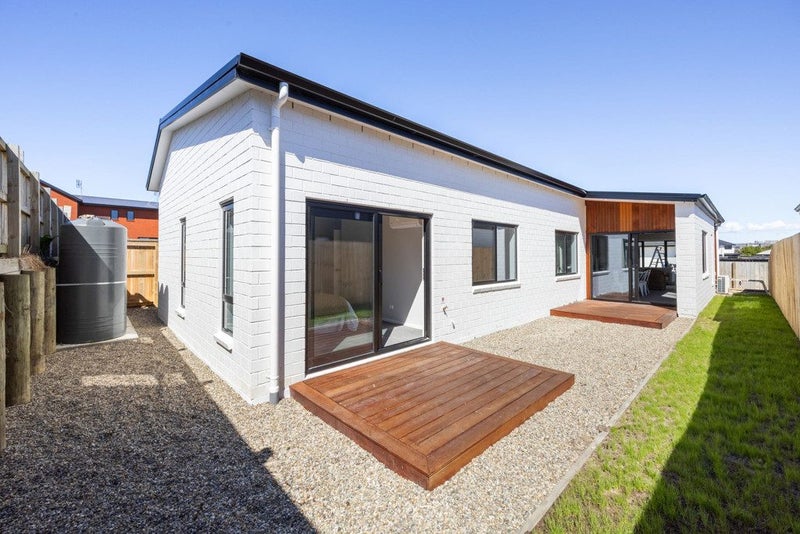 30 Tiro Place, Rototuna North, Hamilton - Carousel 14