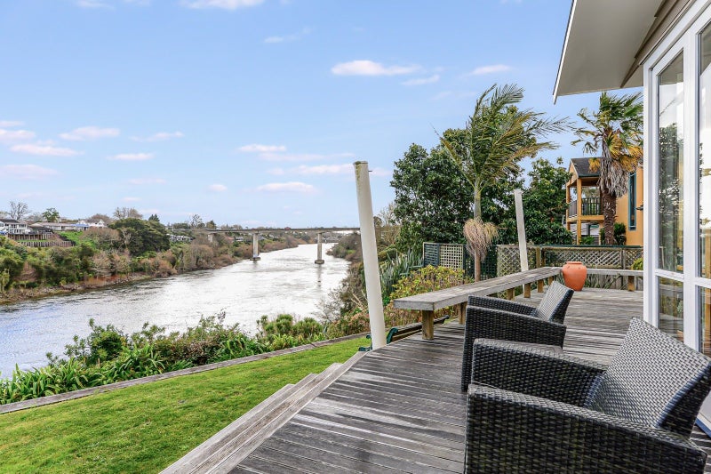 345 River Road, Claudelands, Hamilton - Carousel 2