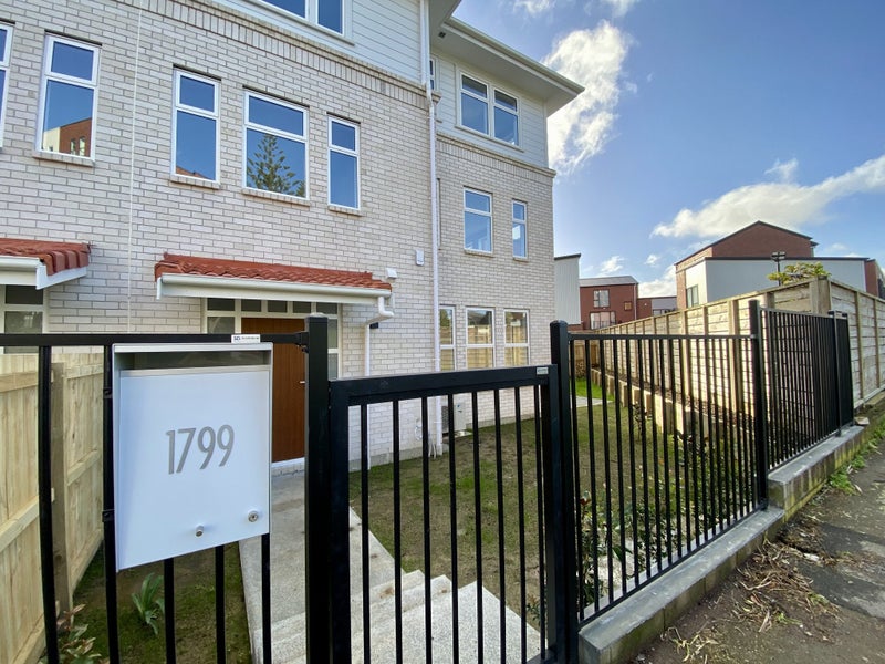 1799 Great North Road, Avondale, Auckland - Carousel 2