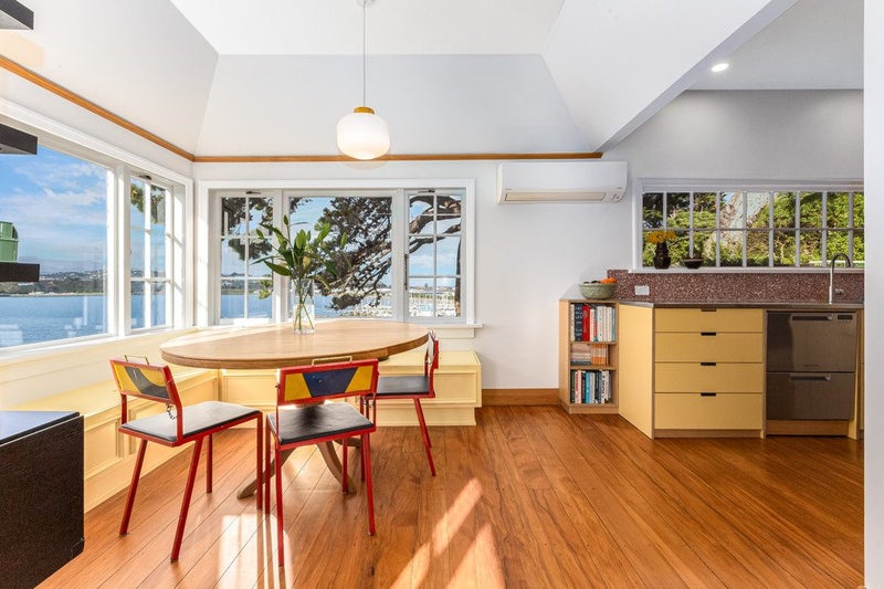 54 Belvedere Road, Hataitai, Wellington - Carousel 1