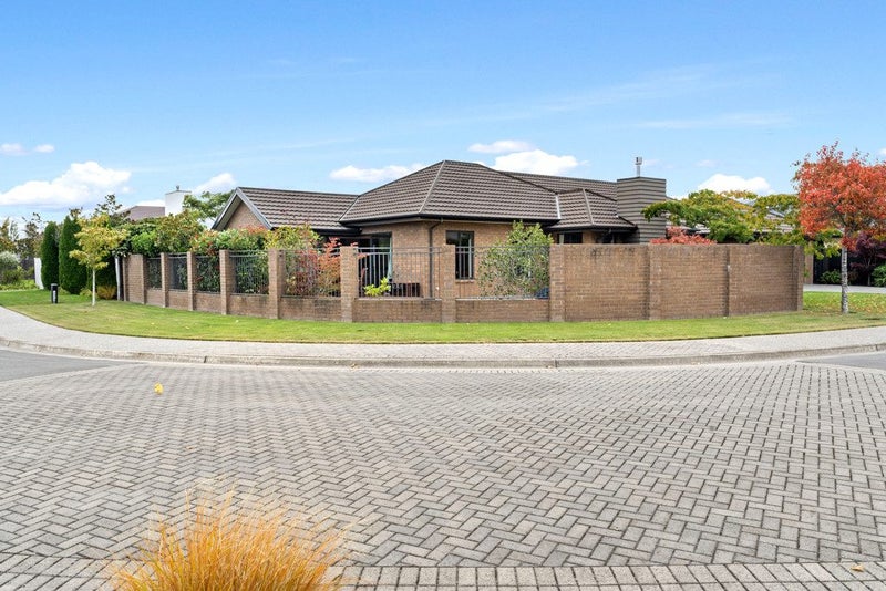 37 Brookwater Avenue, Northwood, Christchurch - Carousel 32