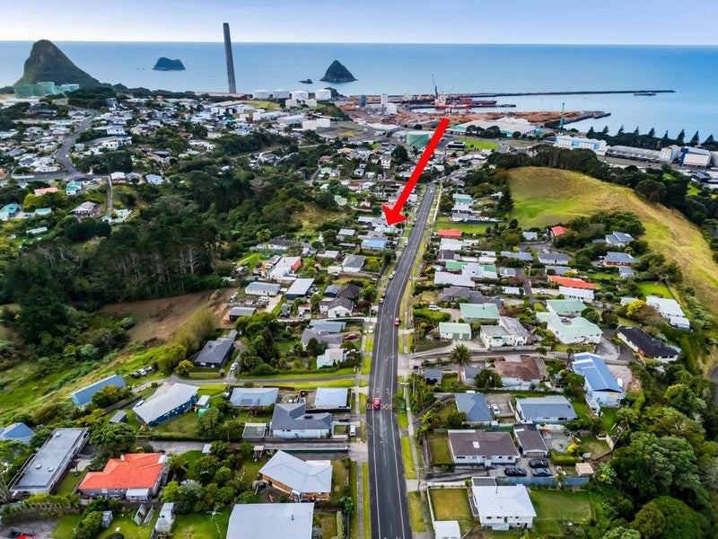 86 Pioneer Road, Moturoa, New Plymouth - Carousel 2