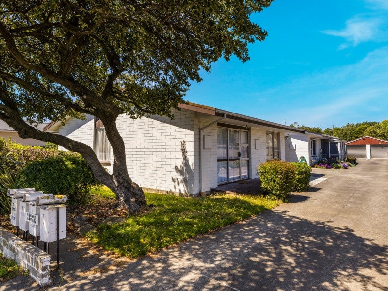 4/188 Hastings Street East, Waltham, Christchurch - Carousel 1