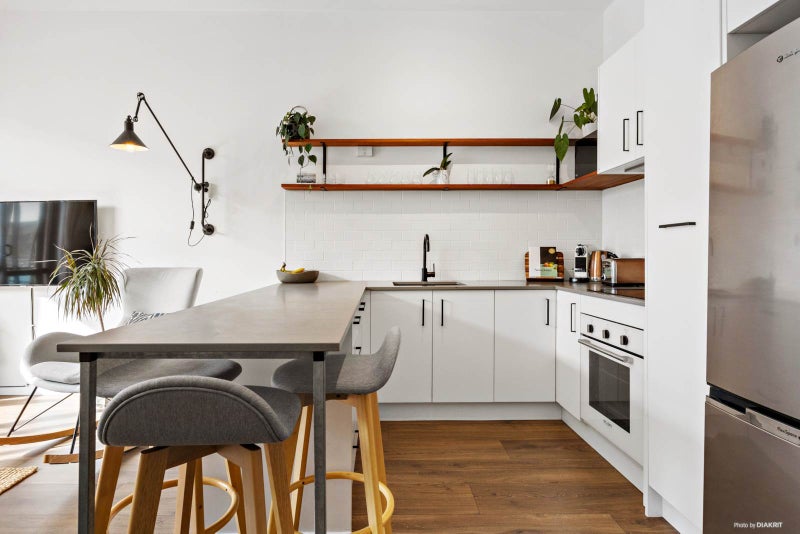 2P/6 Burgoyne Street, Grey Lynn, Auckland - Carousel 2