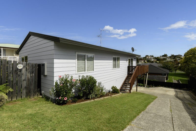 25C Linton Crescent, Matua, Tauranga - Carousel 1