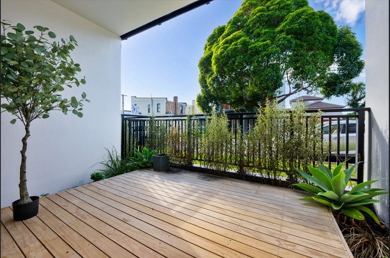 1A Kings Road, Mount Roskill, Auckland - Carousel 2