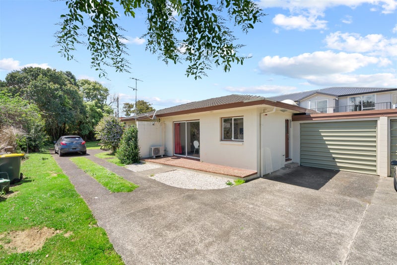 2/30 Takanini Road, Takanini, Auckland - Carousel 1