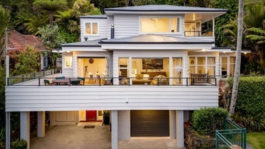 40 Kohu Road, Titirangi, Auckland - Carousel 1