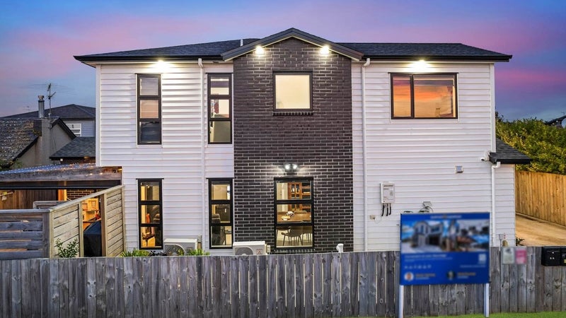 9A Alexander Avenue, Papatoetoe, Auckland - Carousel 1