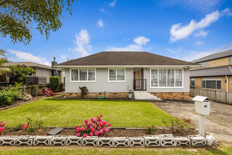 46 Hepburn Road, Glendene, Auckland - Carousel 1