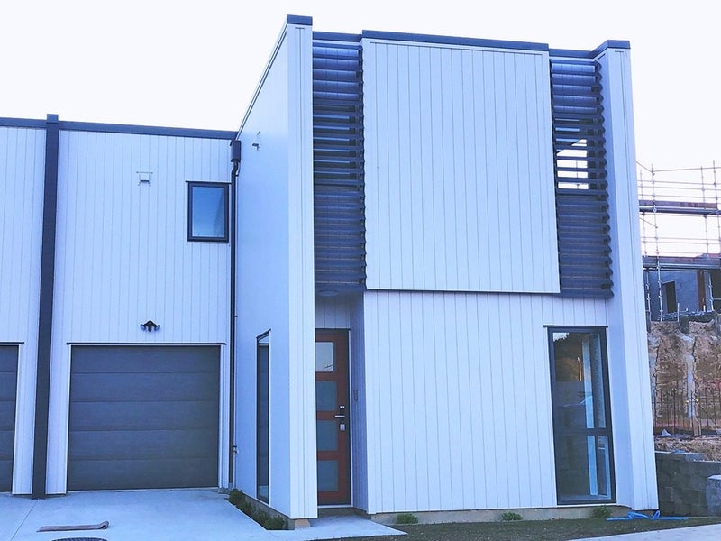 35 Waka Street, Albany Heights, Auckland - Carousel 1