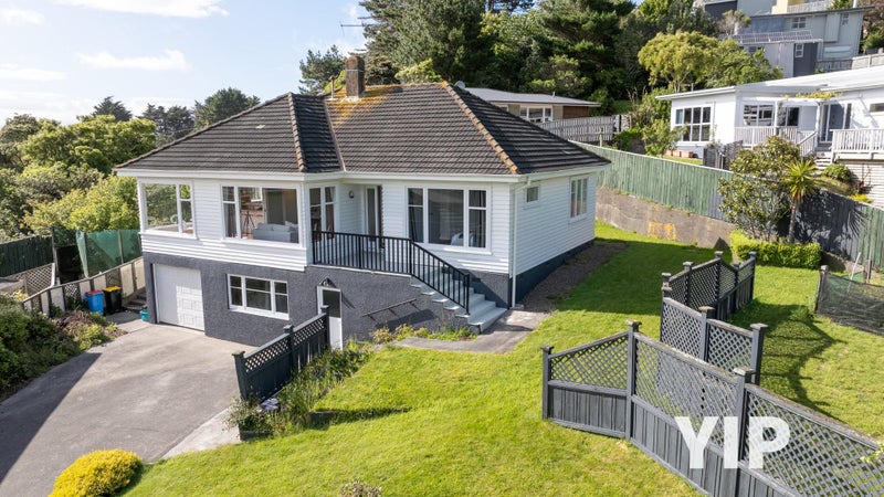 15 Hollies Crescent, Johnsonville, Wellington - Carousel 2