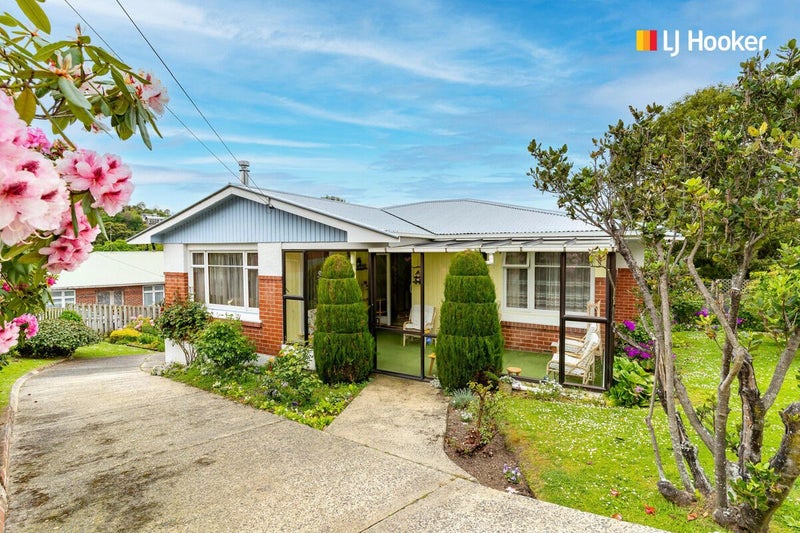 35 Glen Road, Mornington, Dunedin - Carousel 1