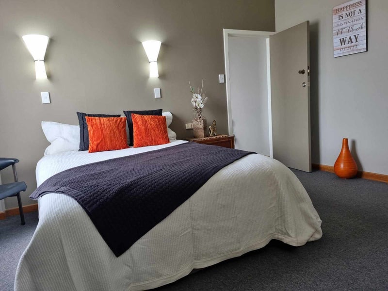 2/55 Rangatira Road, Beach Haven, Auckland - Carousel 2