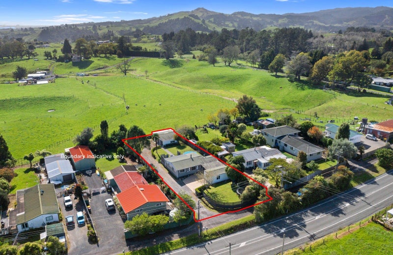 1319 Oropi Road, Tauranga - Carousel 21