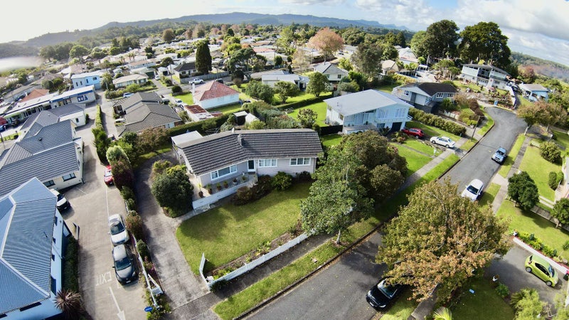 4 Le Ruez Place, Maunu, Whangarei - Carousel 1
