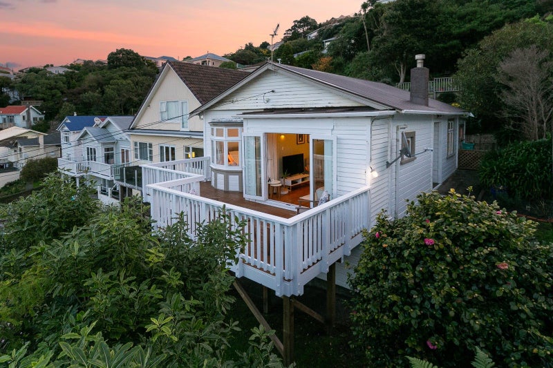 33 Buckingham Street, Melrose, Wellington - Carousel 1