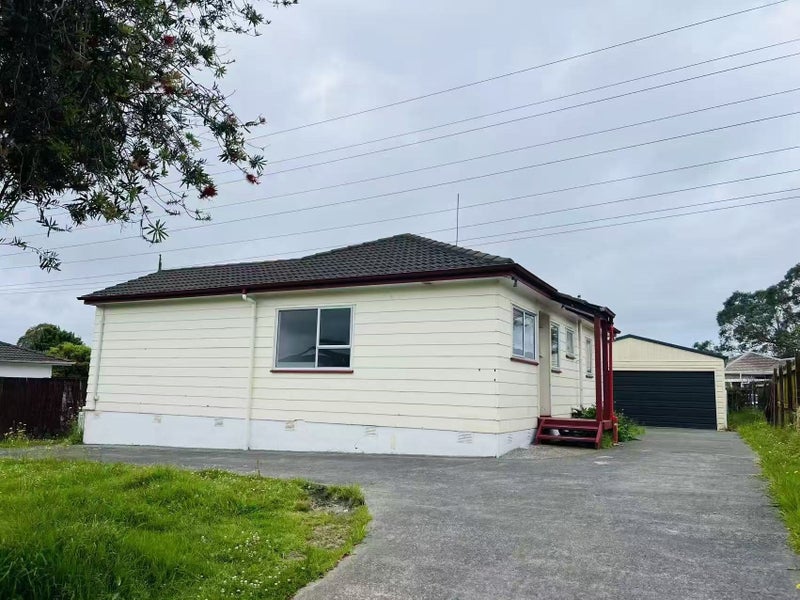 37 Meadowood Drive, Unsworth Heights, Auckland - Carousel 1