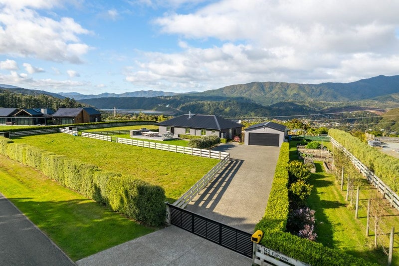142 Fairview Drive, Birchville, Upper Hutt - Carousel 30