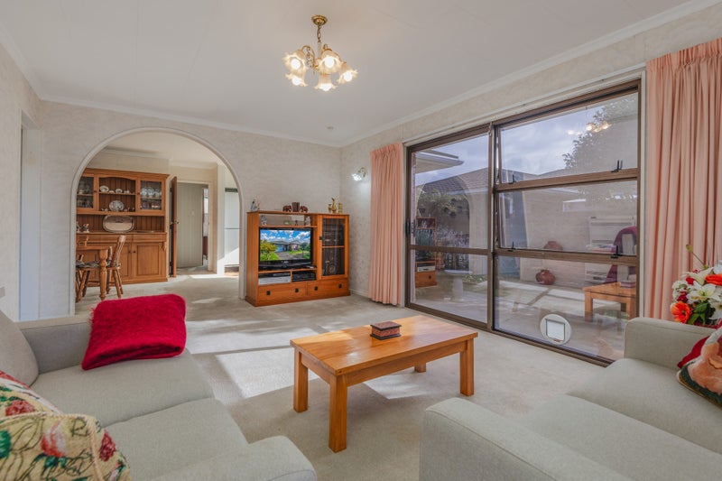 5 Huhana Court, Hokowhitu, Palmerston North - Carousel 2