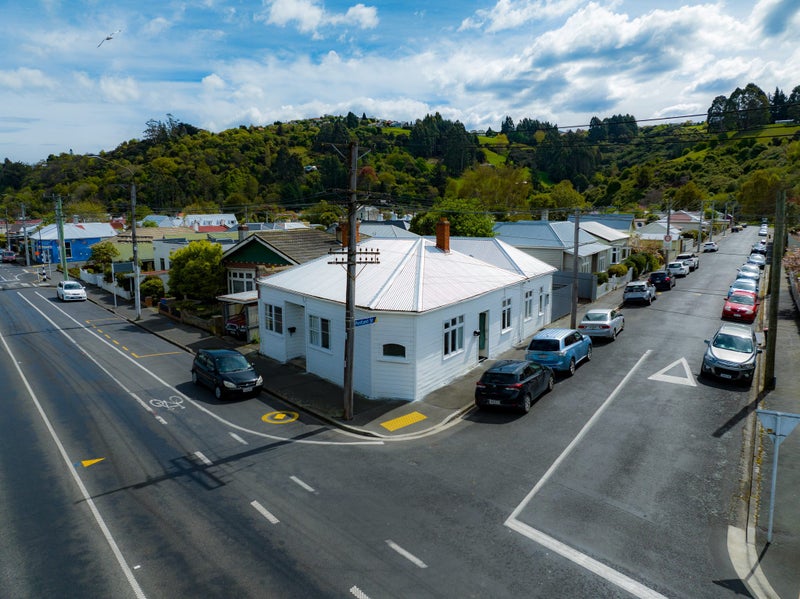 257 North Road, North East Valley, Dunedin - Carousel 1