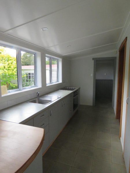 83 Mangorei Road, Strandon, New Plymouth - Carousel 2