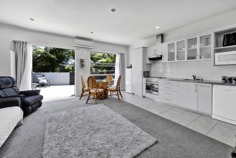 3/38 Maratahu Street, Westown, New Plymouth - Carousel 2