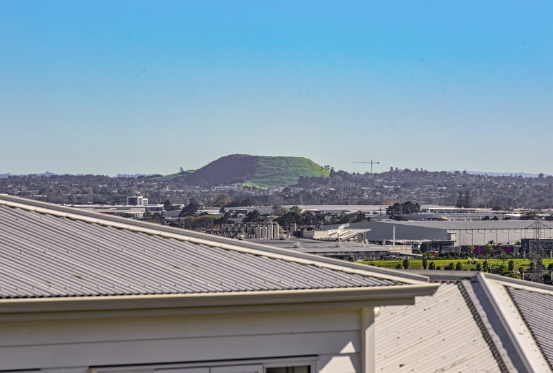 39 Adamson Road, Flat Bush, Auckland - Carousel 20