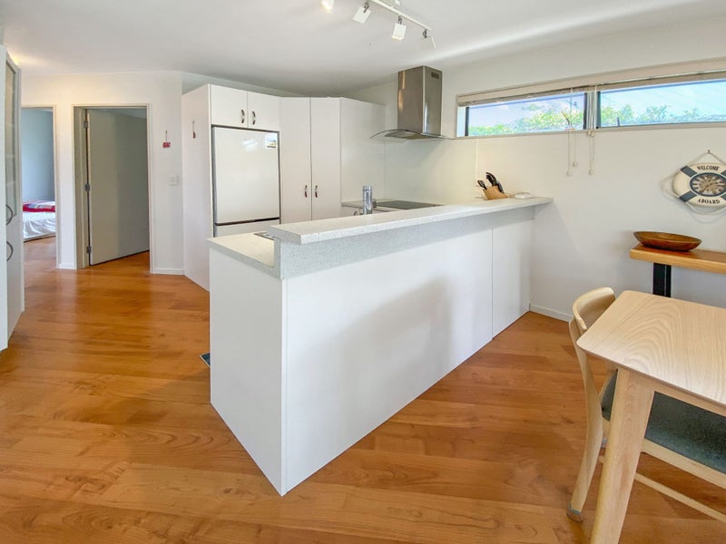 4/85 Yaldhurst Road, Sockburn, Christchurch - Carousel 2