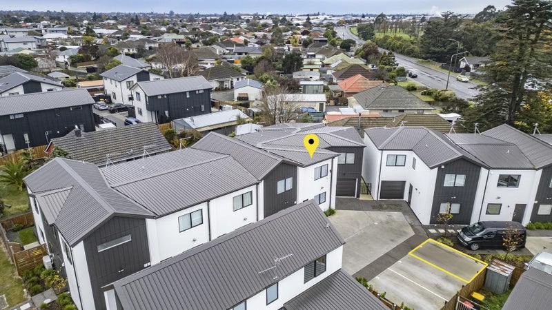 3/4 Gilberthorpes Road, Islington, Christchurch - Carousel 2
