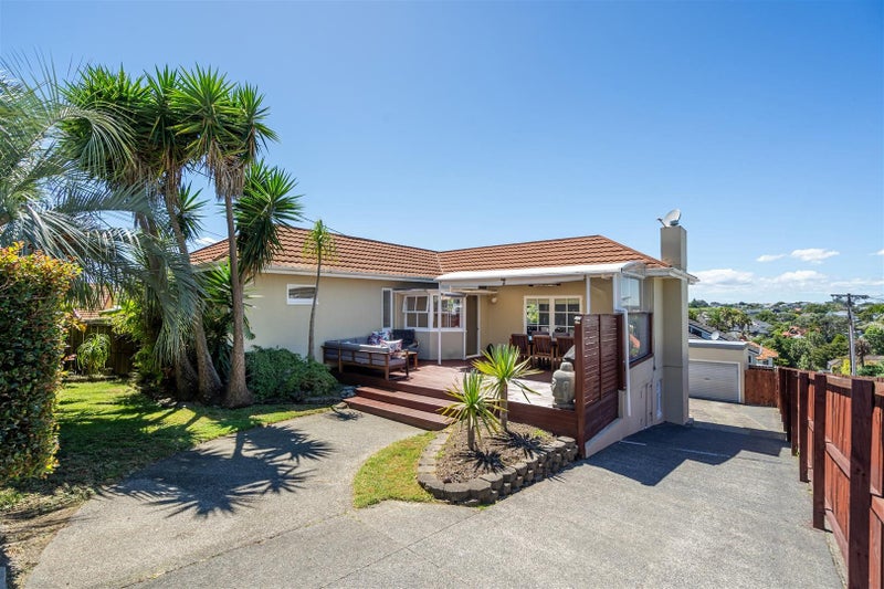 1/22 Onepoto Road, Hauraki, Auckland - Carousel 1