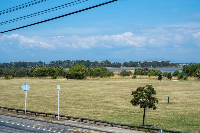 82B Meeanee Quay, Westshore, Napier - Carousel 19