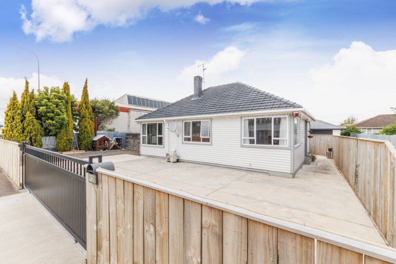 928 Tremaine Avenue, Roslyn, Palmerston North - Carousel 2