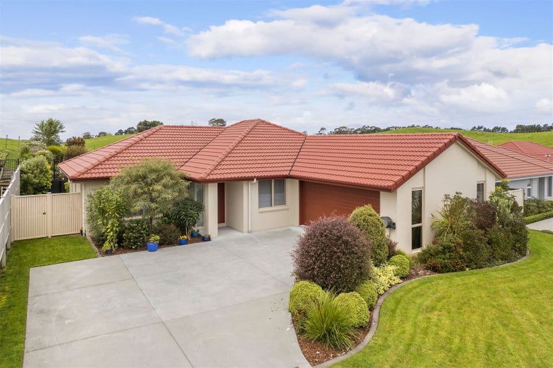 9 Carnoustie Place, Katikati - Carousel 1