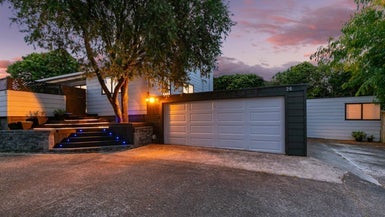 26 Brian Crescent, Stanmore Bay, Whangaparaoa - Carousel 1