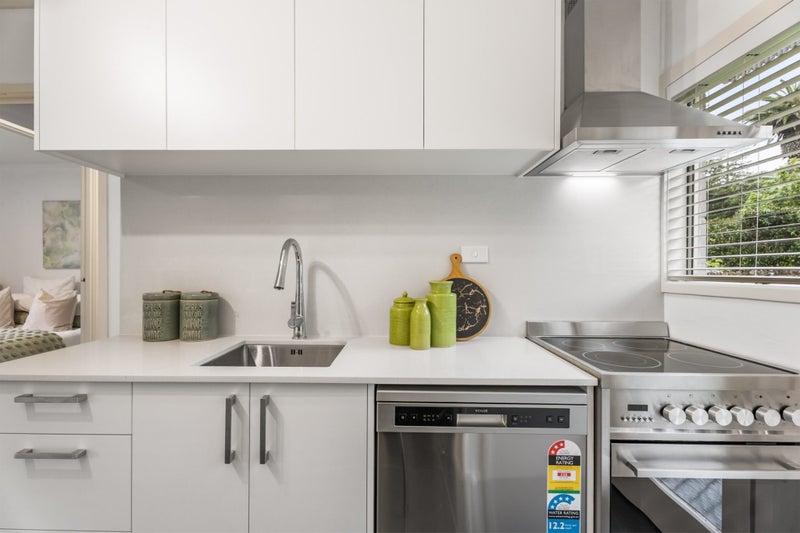 4/110 Selwyn Street, Onehunga, Auckland - Carousel 2