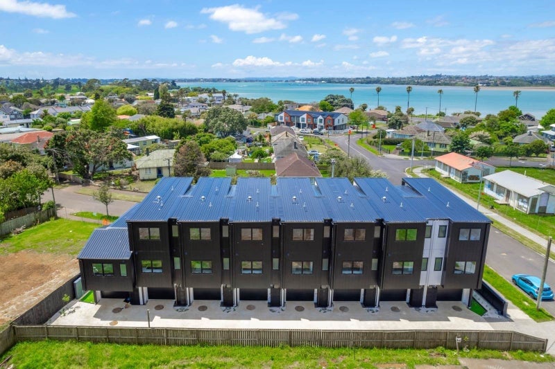 59 Kawiti Avenue, Point England, Auckland - Carousel 13