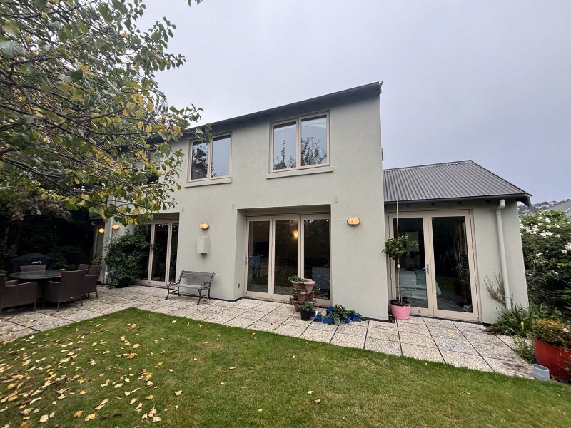 15 Riverview Street, Beckenham, Christchurch - Carousel 15