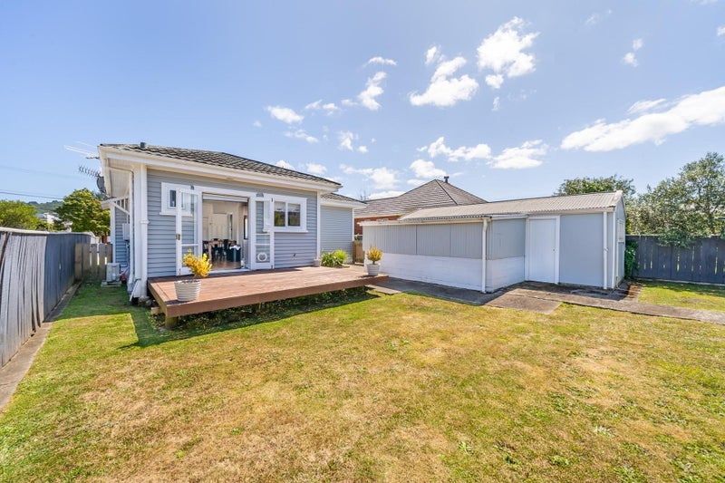 9 St James Avenue, Boulcott, Lower Hutt - Carousel 2
