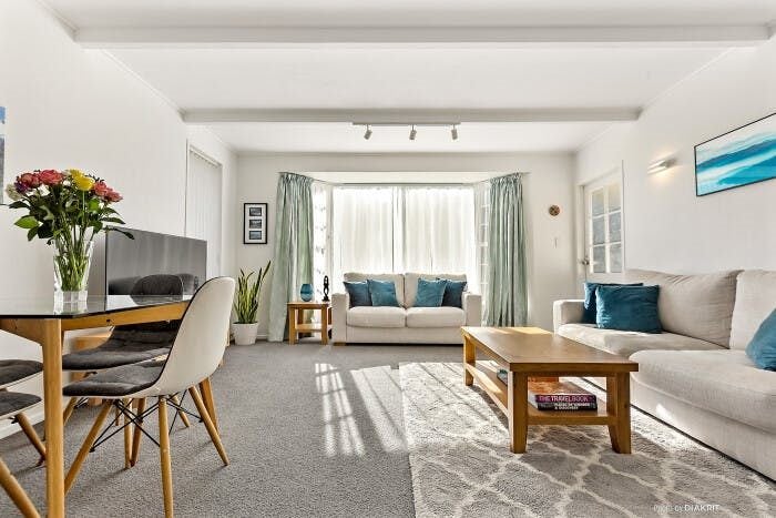 32 Duchess Place, Maupuia, Wellington - Carousel 2