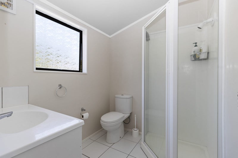 56 Waterford Road, Fitzroy, Hamilton - Carousel 16