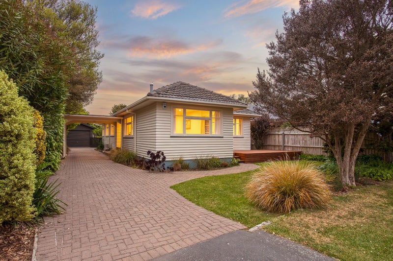 116 Riverlaw Terrace, Saint Martins, Christchurch - Carousel 1