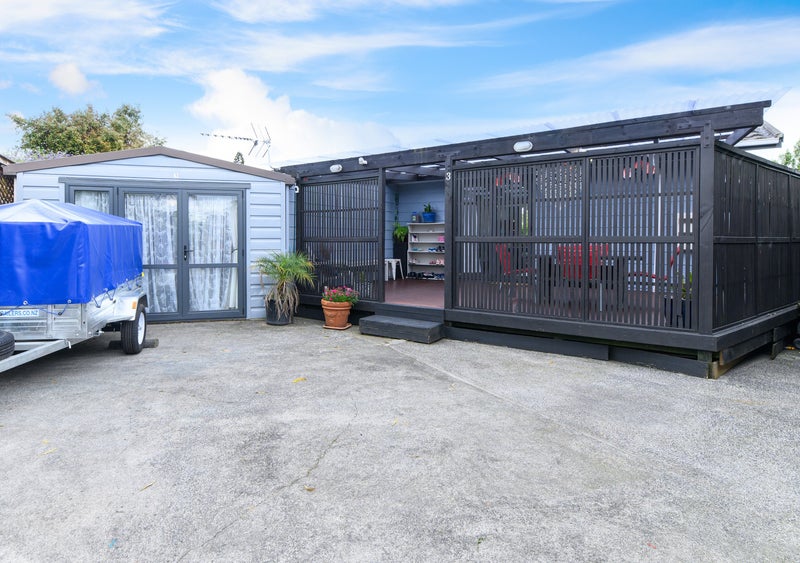 3/186 Rathgar Road, Henderson, Auckland - Carousel 1