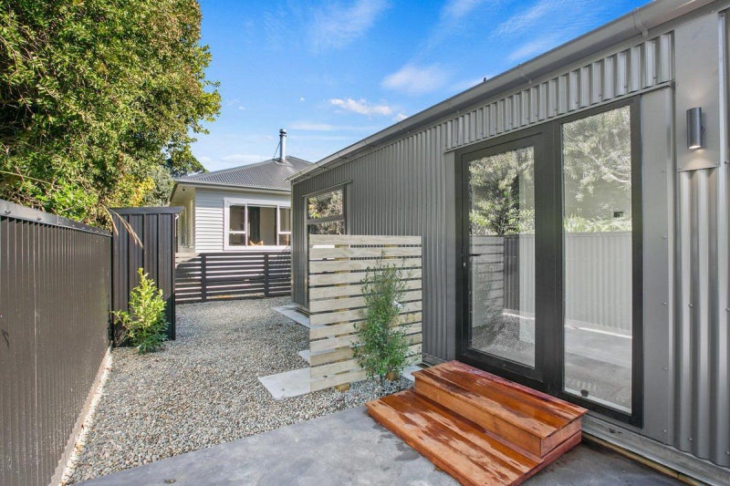 48 Lorna Street, Lynmouth, New Plymouth - Carousel 13