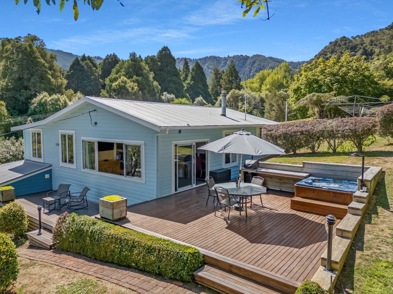401 Anakiwa Road, Anakiwa, Picton - Carousel 1