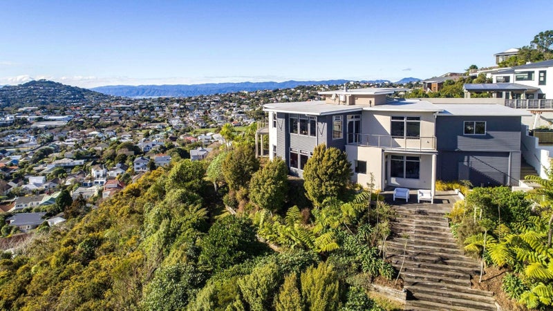 9 Caughley Grove, Karori, Wellington - Carousel 22